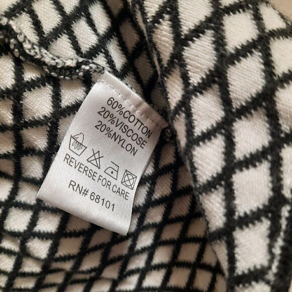 Belldinni Aztec Print Cardigan Sweater Women's Size L - Picture 4 of 6